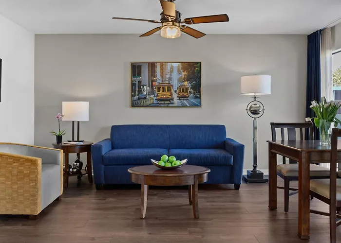 The Suites At Fisherman'S Wharf